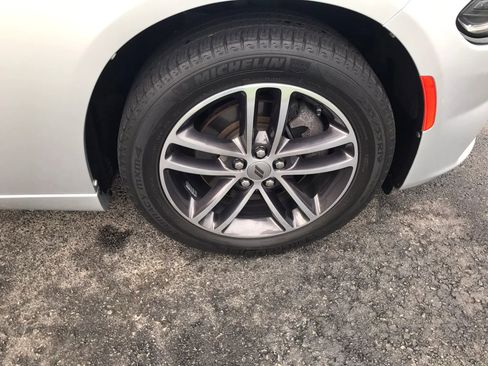 Used 2019 Dodge Charger SXT AWD/4WD image 45