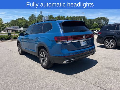 Certified 2026 Volkswagen Atlas SE FWD image 10
