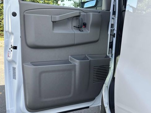 New 2025 Chevrolet Express 2500 w/ Safety Package image 18