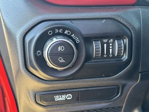 Used 2020 Jeep Gladiator Rubicon image 20