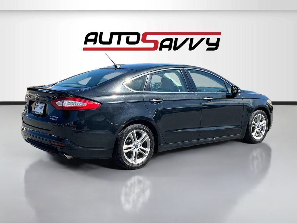 Used 2015 Ford Fusion Titanium FWD image 7