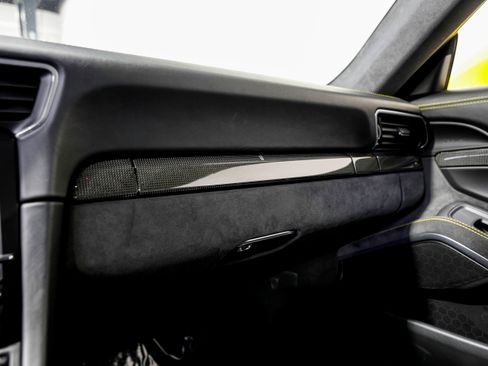 Used 2015 Porsche 911 Carrera GTS image 17