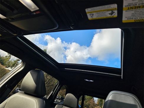 Certified 2025 Subaru Forester Limited w/ Popular Package #1 image 22