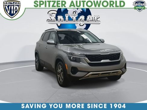 Used 2022 Kia Seltos EX AWD/4WD image 3