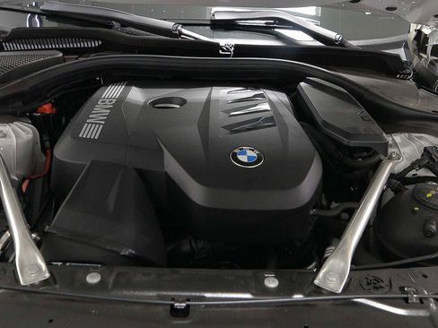 Certified 2024 BMW 530i w/ Premium Package image 16