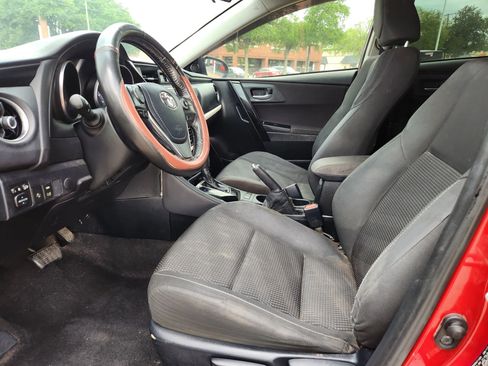 Used 2018 Toyota Corolla iM FWD image 9