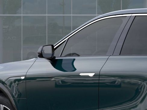 New 2026 Cadillac Lyriq Luxury image 12