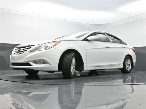 Used 2013 Hyundai Sonata GLS w/ Popular Equipment Pkg image 22