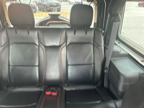 Used 2024 Jeep Wrangler Rubicon image 22