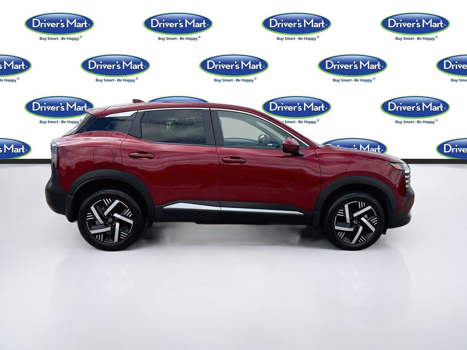 Used 2025 Nissan Kicks SV FWD image 8