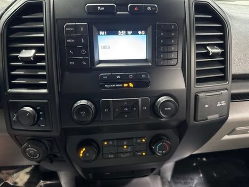 Used 2019 Ford F150 XL w/ Equipment Group 101A Mid AWD/4WD image 16