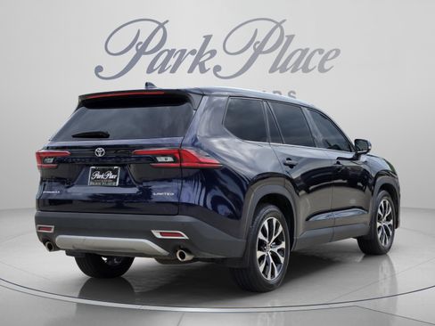 Used 2025 Toyota Grand Highlander AWD Hybrid image 5