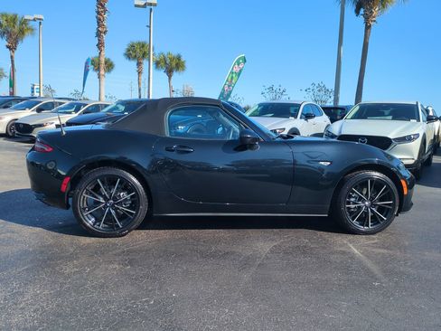 New 2025 MAZDA MX-5 Miata Grand Touring w/ Weather Package image 3