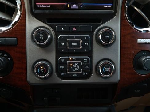 Used 2013 Ford F250 King Ranch image 18