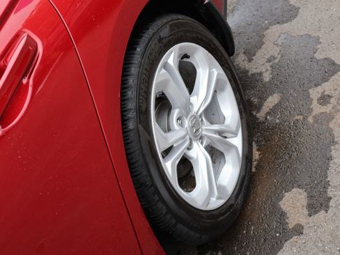 Certified 2024 Honda Accord LX image 30