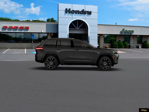 New 2026 Jeep Grand Cherokee Limited image 9