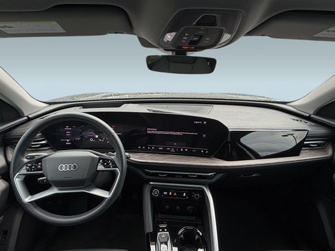 Certified 2025 Audi Q5 Premium w/ Premium Plus AWD/4WD image 15