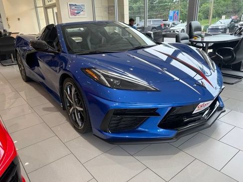 Used 2022 Chevrolet Corvette Stingray Preferred Conv w/ Battery Protection Package RWD image 2