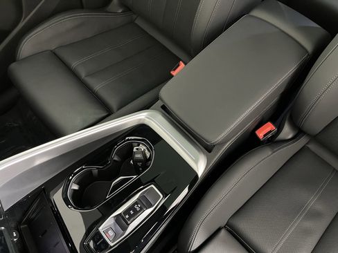 Used 2025 Audi Q5 Prestige image 18