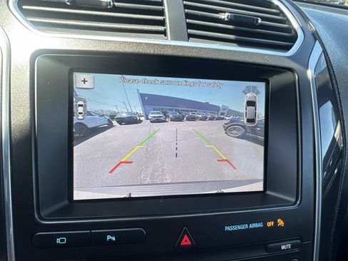 Used 2019 Ford Explorer Sport w/ Equipment Group 401A AWD/4WD image 38