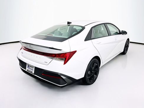 New 2026 Hyundai Elantra Sport image 7