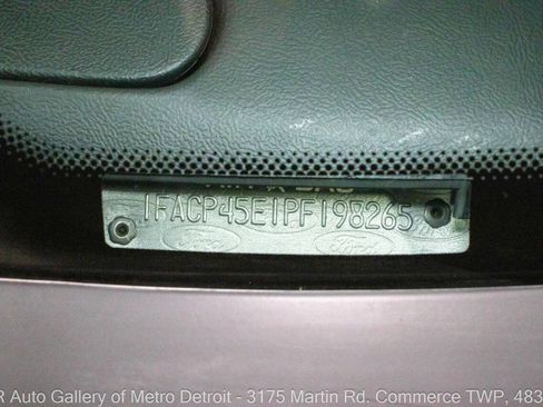 Used 1993 Ford Mustang GT image 18