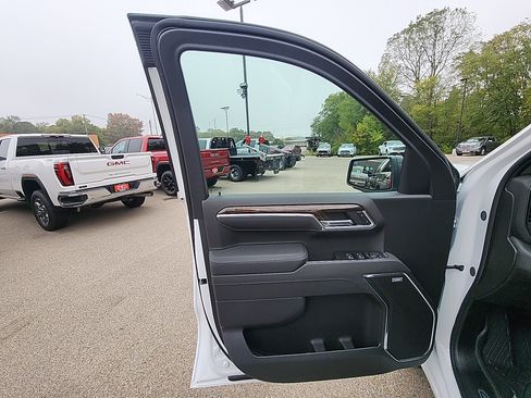 New 2026 GMC Sierra 1500 Elevation w/ Elevation Premium Package image 13