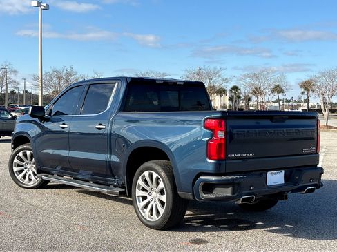 Used 2020 Chevrolet Silverado 1500 High Country w/ Technology Package image 27