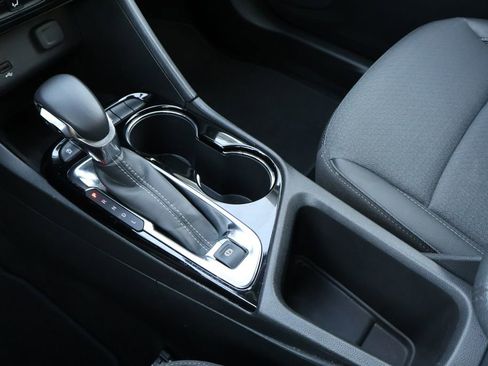 Used 2025 Buick Encore GX Preferred FWD image 28