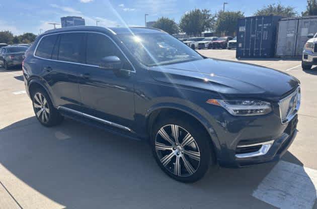 Used 2024 Volvo XC90 T8 Ultimate w/ Protection Package Premier AWD/4WD image 8
