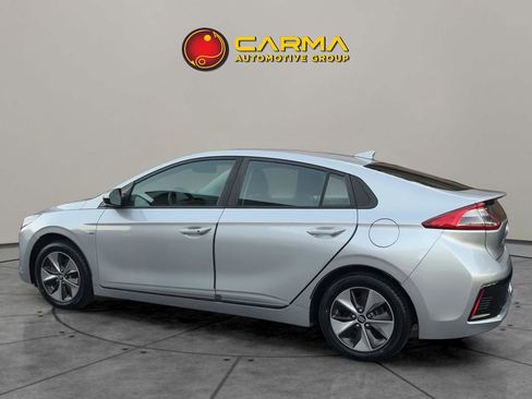 Used 2019 Hyundai Ioniq Hatchback 4D image 4