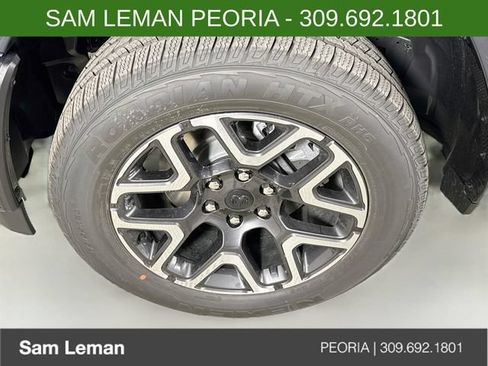New 2027 RAM 1500 Laramie w/ Laramie Preferred Package AWD/4WD image 29