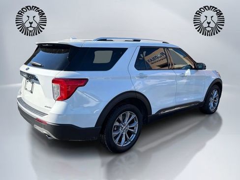 Certified 2024 Ford Explorer Limited w/ Limited Technology Package image 5