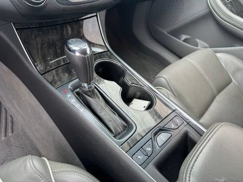 Used 2015 Chevrolet Impala LTZ FWD image 11