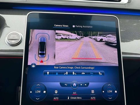 Used 2022 Mercedes-Benz Maybach S 580 4MATIC image 40