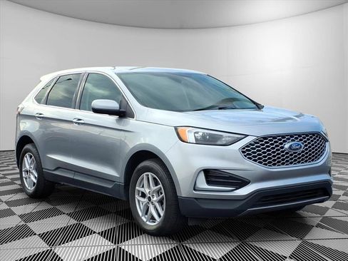 Used 2024 Ford Edge SEL image 1