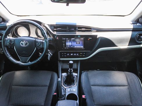Used 2017 Toyota Corolla iM w/ Carpet Mat Package FWD image 12