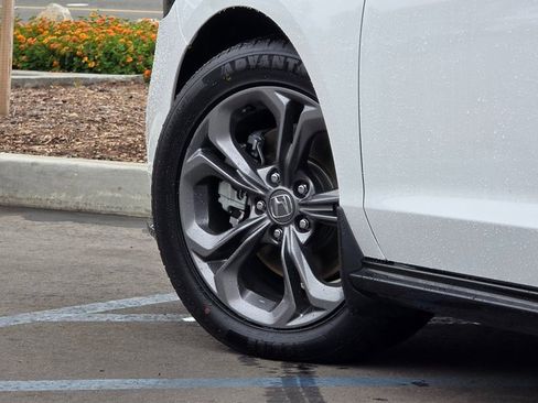 Used 2023 Honda Accord EX-L image 8