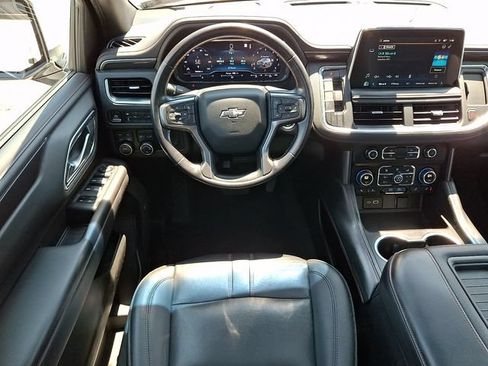 Used 2022 Chevrolet Tahoe RST AWD/4WD image 13