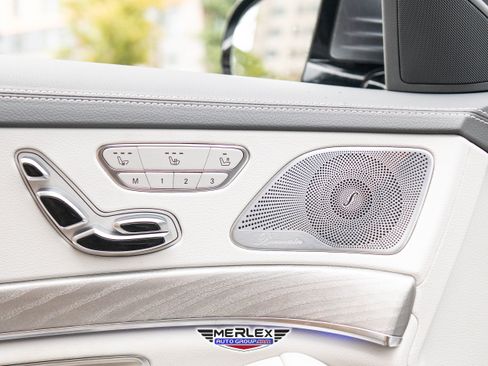 Used 2017 Mercedes-Benz S 550 4MATIC Sedan image 44