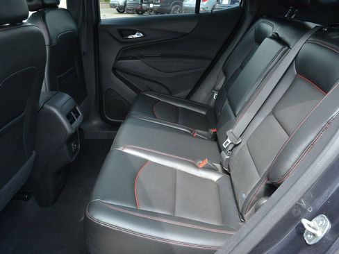 Used 2023 Chevrolet Equinox RS w/ RS Leather Package AWD/4WD image 16