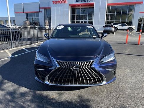 Used 2024 Lexus ES 350 Ultra Luxury image 3