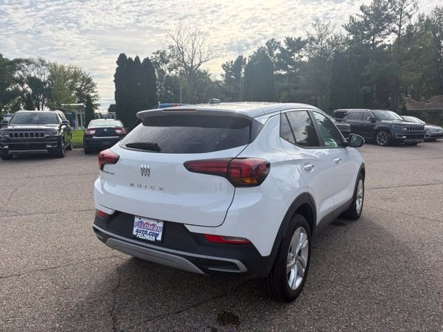 Used 2025 Buick Encore GX Preferred FWD image 5