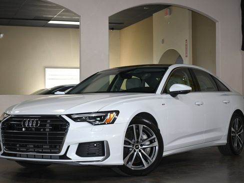 Used 2022 Audi A6 Premium Plus image 4