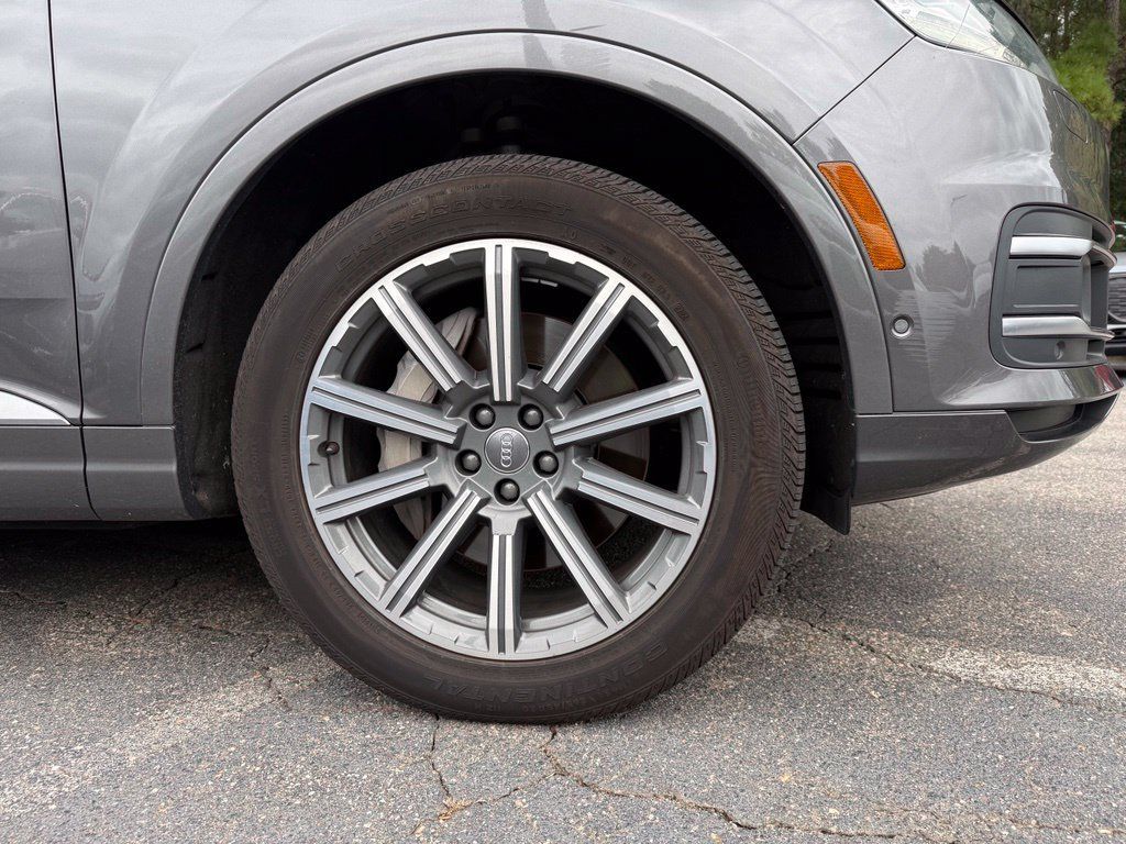 Used 2019 Audi Q7 2.0T Premium Plus AWD/4WD image 11