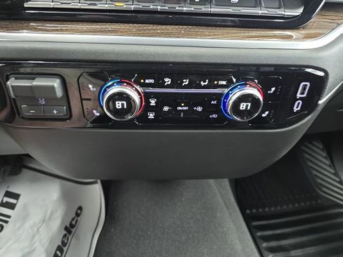 New 2026 GMC Sierra 1500 Elevation image 21