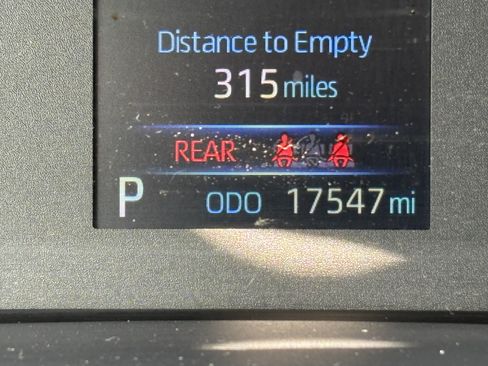 Used 2025 Toyota Corolla LE FWD image 22