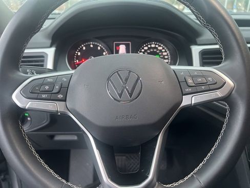 Used 2021 Volkswagen Atlas SE w/ Towing Package image 8