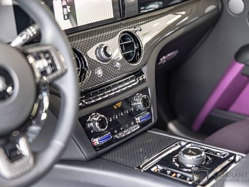 Used 2024 Rolls-Royce Ghost Black Badge image 28