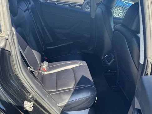 Used 2018 Tesla Model 3 Long Range AWD/4WD image 16